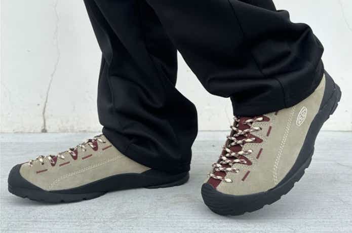 KEENジャスパー着用イメージ